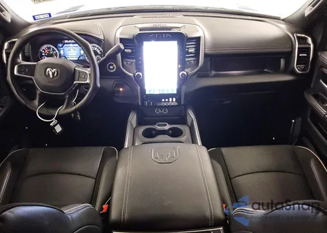 2024 Ram 3500 Laramie z USA, uszkodzony, nr VIN 3C63RRJL2RG393788